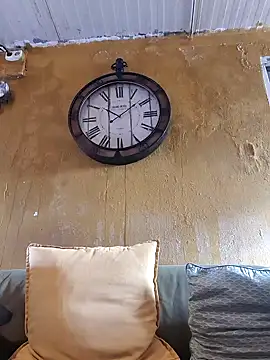 mila38 online show from 12/17/25, 10:09