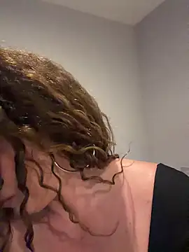 Clara-xoxo online show from 03/27/26, 10:05