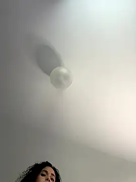 Clara-xoxo online show from 11/10/25, 02:00