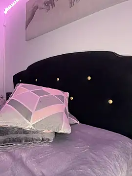 Clara-xoxo online show from 03/27/26, 10:11