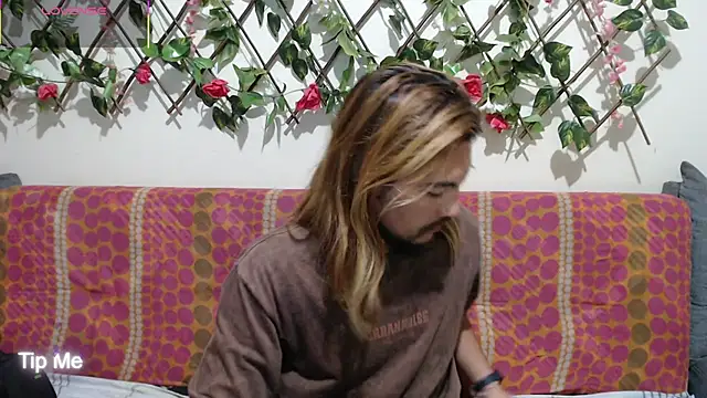 Jack Emily1 online show from 03/04/26, 09:22