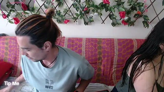 Jack Emily1 online show from 11/28/25, 05:02