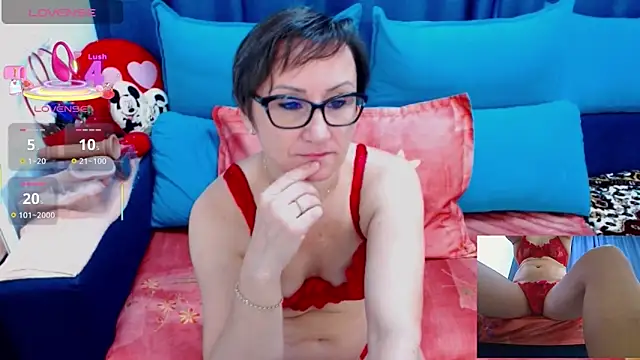 Snapshot of SexyNicolleX chatting on 05/23/26, 02:54 SexyNicolleX online show from 05/23/26, 02:54