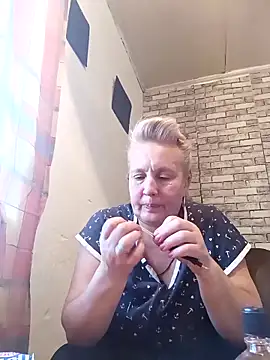 Cerd Ayaz online show from 10/27/25, 11:33