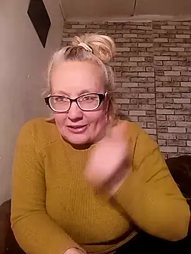 Cerd Ayaz online show from 12/15/25, 11:49