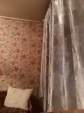 Snapshot of Cerd_Ayaz chatting on 04/12/26, 06:11 Cerd Ayaz online show from 04/12/26, 06:11