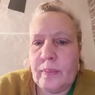 Cerd Ayaz online show from 12/17/25, 12:21