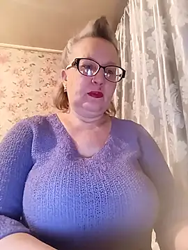Snapshot of Cerd_Ayaz chatting on 04/25/26, 12:57 Cerd Ayaz online show from 04/25/26, 12:57