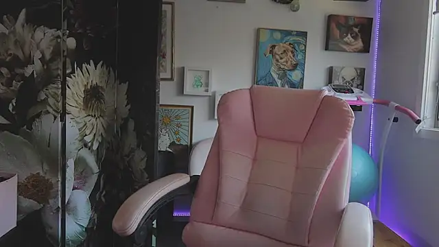 makiyahbelle online show from 04/13/26, 04:49