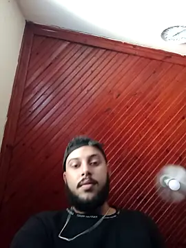 AzureKnee online show from 03/23/26, 03:34