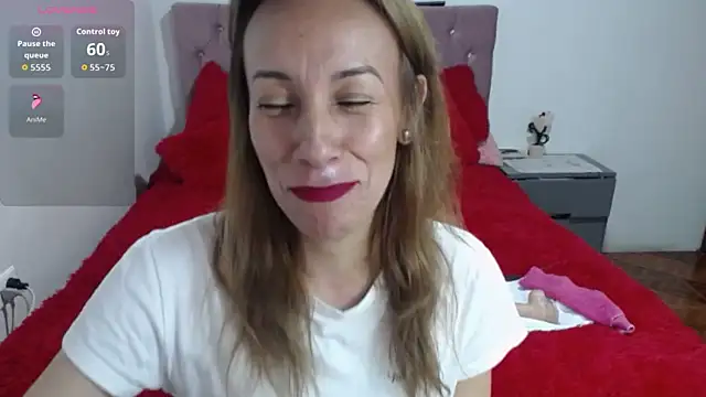 cristin doll  online show from 10/23/25, 04:05