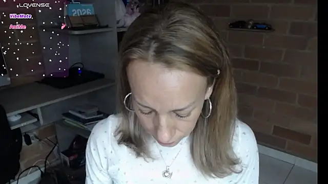 cristin doll  online show from 05/30/26, 03:39