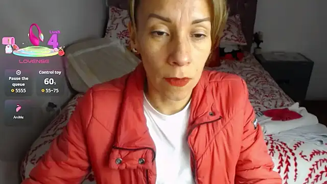 cristin doll  online show from 09/08/25, 04:28