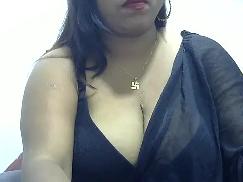 ROSEE MERRYYYY online show from 12/17/25, 05:40