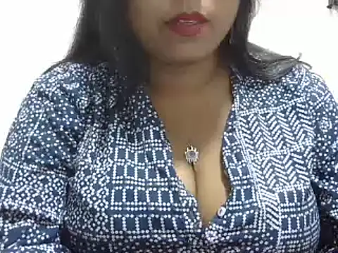 Snapshot of ROSEE_MERRYYYY chatting on 03/13/25, 05:50 ROSEE MERRYYYY online show from 03/13/25, 05:50