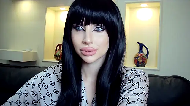 Lady Joli online show from 11/16/25, 01:49