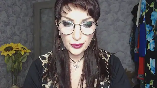 Aziza1 online show from 05/09/26, 02:20
