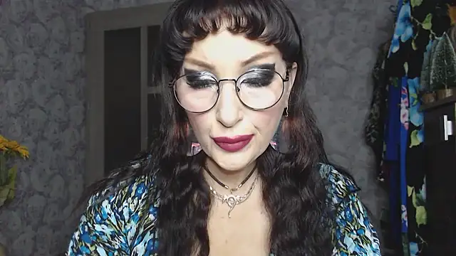 Aziza1 online show from 12/01/25, 12:06