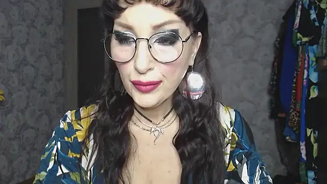 Aziza1 online show from 12/18/25, 01:15