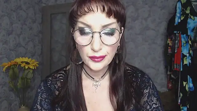 Aziza1 online show from 06/15/26, 01:55