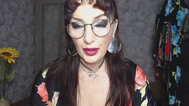 Aziza1 online show from 06/19/26, 01:28