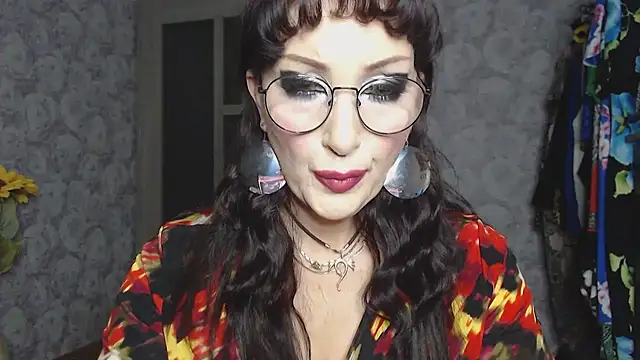 Aziza1 online show from 10/28/25, 02:38