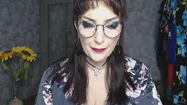 Aziza1 online show from 05/13/26, 03:41