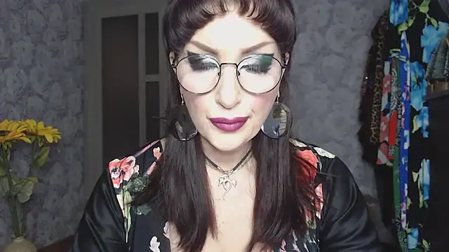 Aziza1 online show from 04/07/26, 02:19