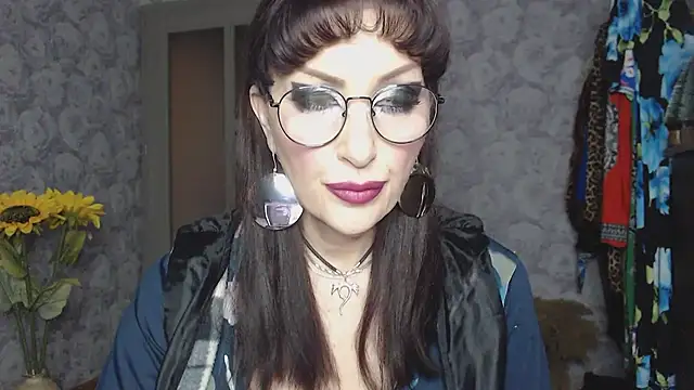 Aziza1 online show from 04/02/26, 01:51