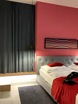 Etwas neugierig online show from 12/05/25, 04:27