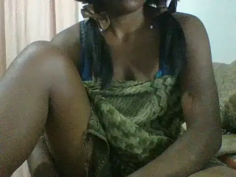 Snapshot of Hamie_sexy chatting on 10/01/25, 07:07 Hamie sexy online show from 10/01/25, 07:07