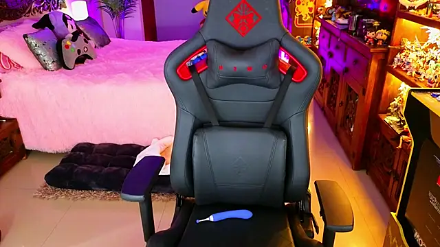 ambarEvans online show from 02/27/25, 05:26