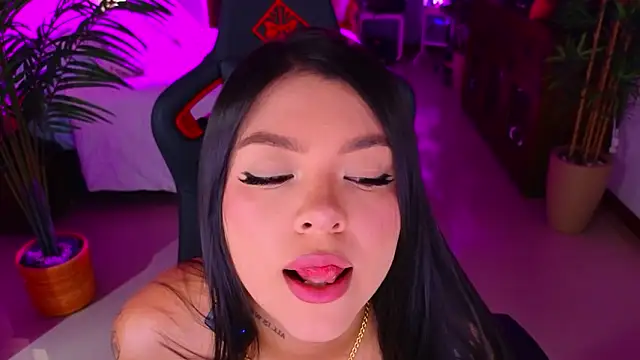 ambarEvans online show from 03/23/26, 12:55