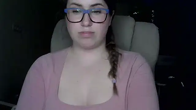 SeasonalSomeone online show from 05/28/26, 08:59