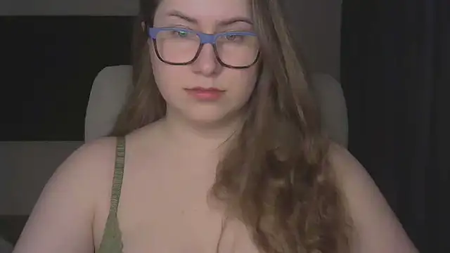 SeasonalSomeone online show from 03/26/26, 07:17