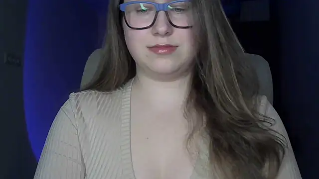 SeasonalSomeone online show from 04/11/26, 09:40