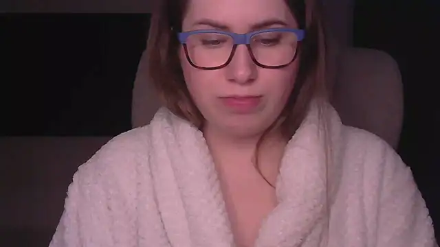 SeasonalSomeone online show from 03/11/26, 11:54