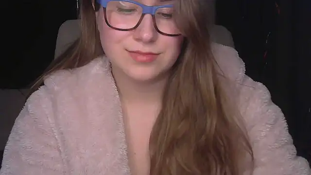 SeasonalSomeone online show from 02/11/26, 04:51