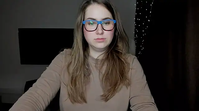 SeasonalSomeone online show from 11/01/25, 09:30