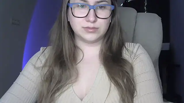 SeasonalSomeone online show from 04/22/26, 11:00