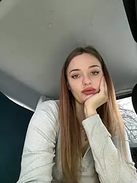 Snapshot of Night_dreams chatting on 02/25/26, 10:26 Night dreams online show from 02/25/26, 10:26