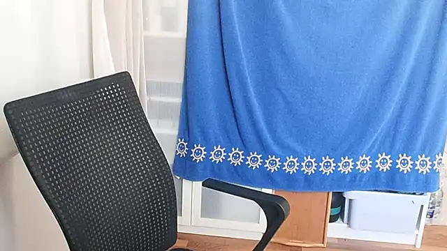 hotdestany online show from 12/01/25, 09:43