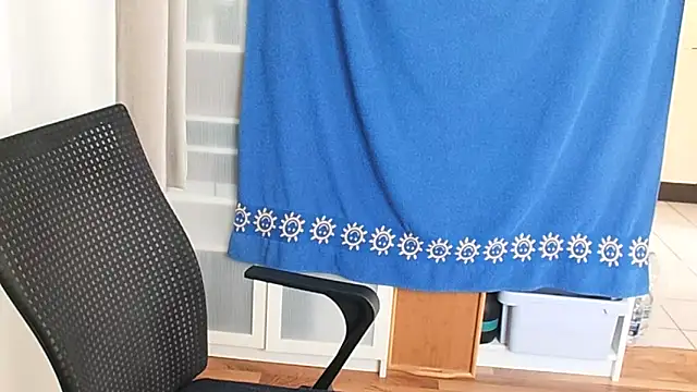 Snapshot of hotdestany chatting on 02/28/26, 01:33 hotdestany online show from 02/28/26, 01:33