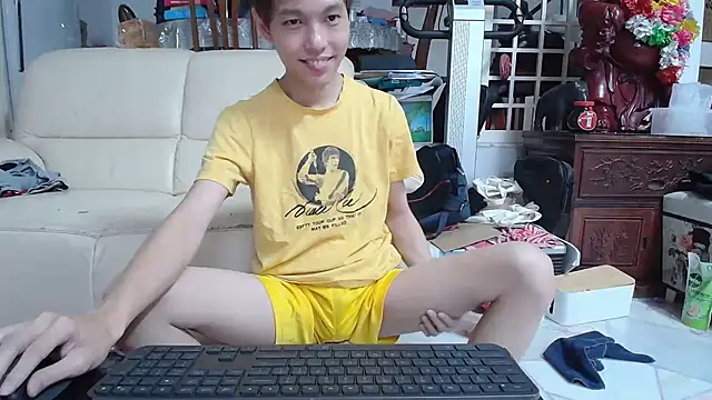 andrewooi online show from 03/09/25, 02:10