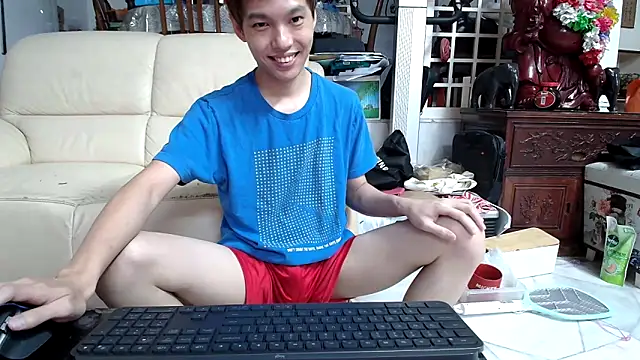 andrewooi online show from 03/05/25, 09:04