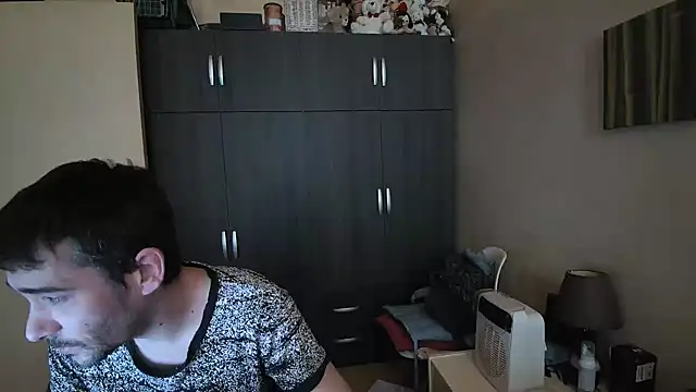 Ethangay online show from 10/16/25, 02:36