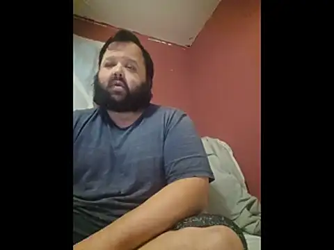 Strongbutgentle36 online show from 02/09/26, 07:06