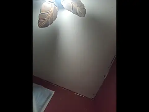 Strongbutgentle36 online show from 02/07/26, 07:38