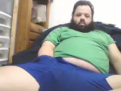 Snapshot of Strongbutgentle36 chatting on 01/15/25, 06:43 Strongbutgentle36 online show from 01/15/25, 06:43