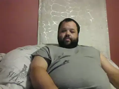 Snapshot of Strongbutgentle36 chatting on 09/10/25, 07:51 Strongbutgentle36 online show from 09/10/25, 07:51
